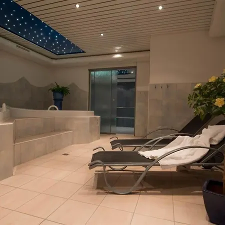 Kristall-saphir Appartement-fewo Gabbro By Interhome